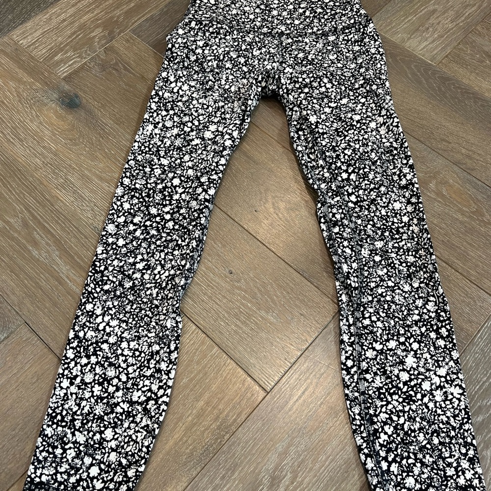 Lululemon size 0 leggings